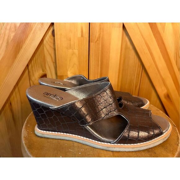 Arche Wedge Snake Skin Bronze Size 41/9.5 - Picture 1 of 8